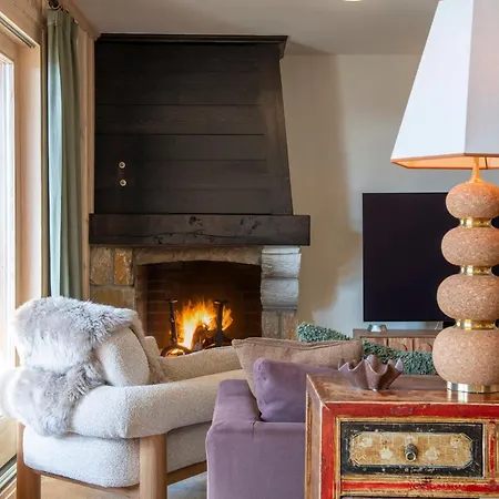 アパート Skye ヴェルビエール